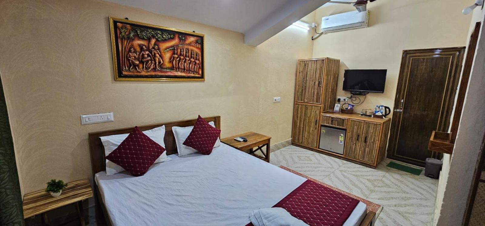 Moon Village Resort Shānti Niketan Exteriör bild