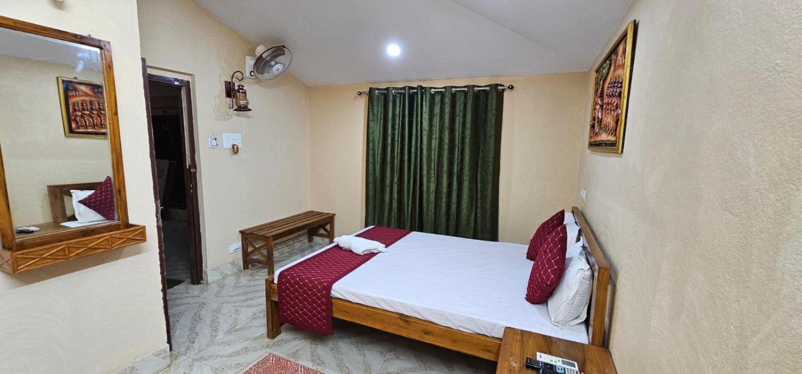 Moon Village Resort Shānti Niketan Exteriör bild