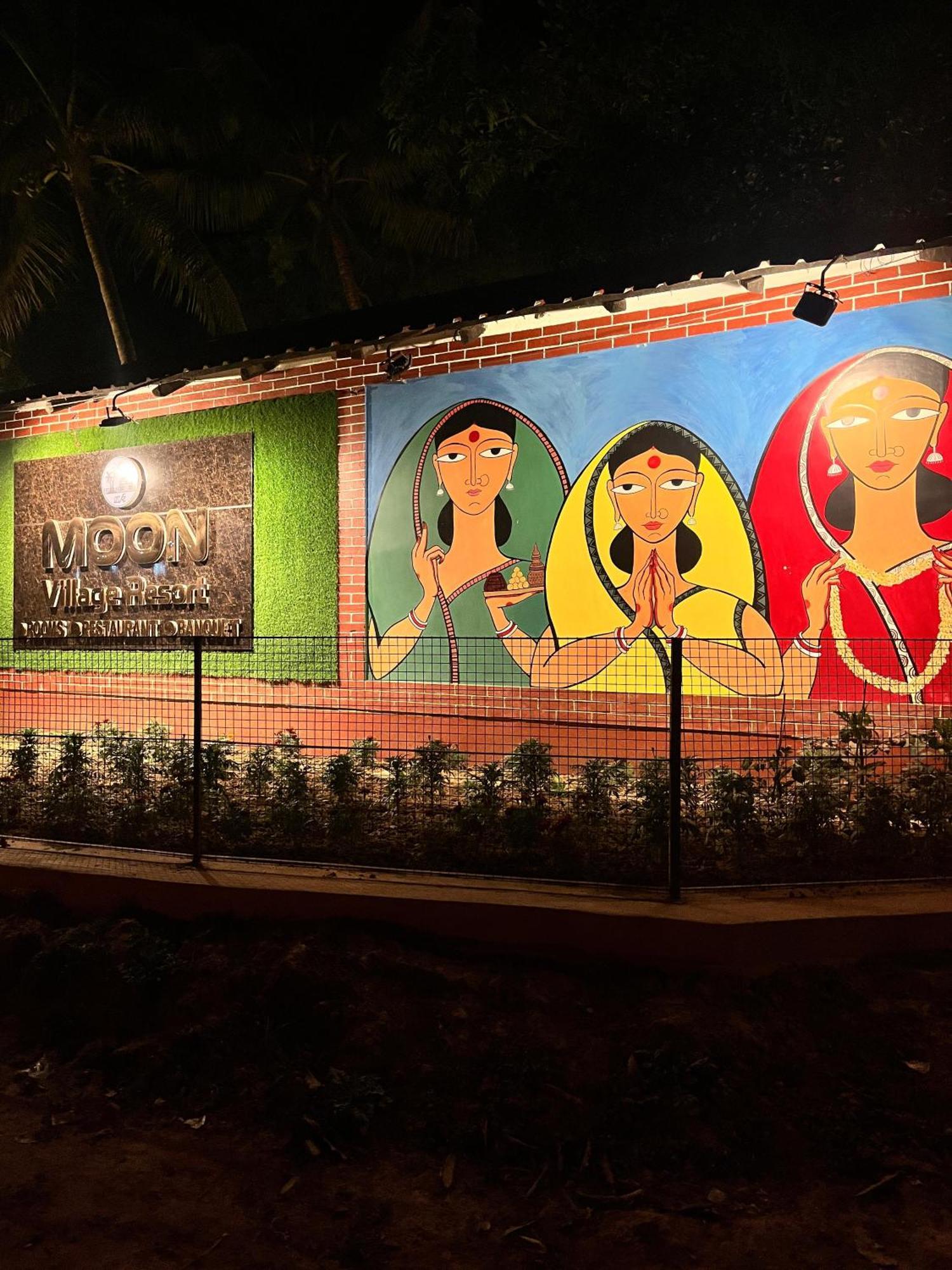 Moon Village Resort Shānti Niketan Exteriör bild